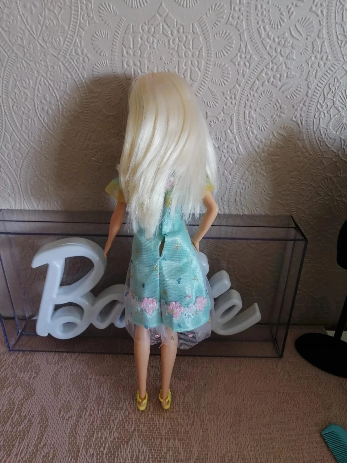 Linda Barbie en un atuendo pastel – photo 3